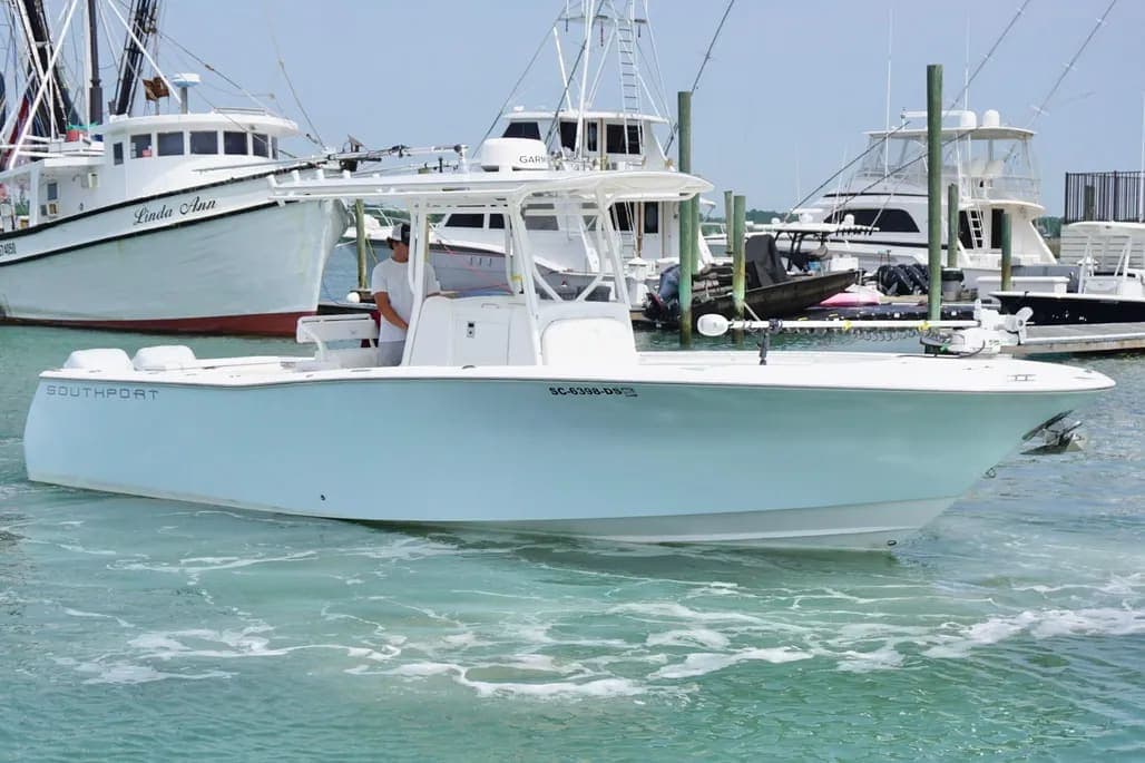 2005 Southport 28 Center Console