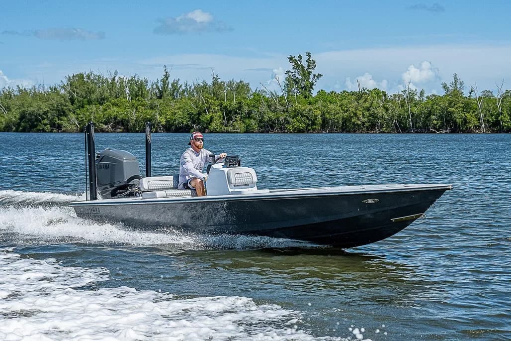 2001 Hewes Redfisher 21 thumbnail 1