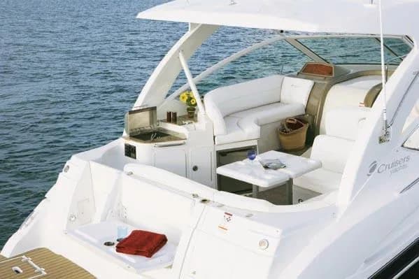 2008 Cruisers Yachts 360 Express thumbnail 2