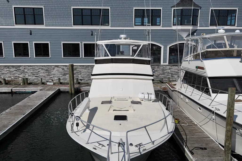 1990 Viking 45 Convertible thumbnail 2