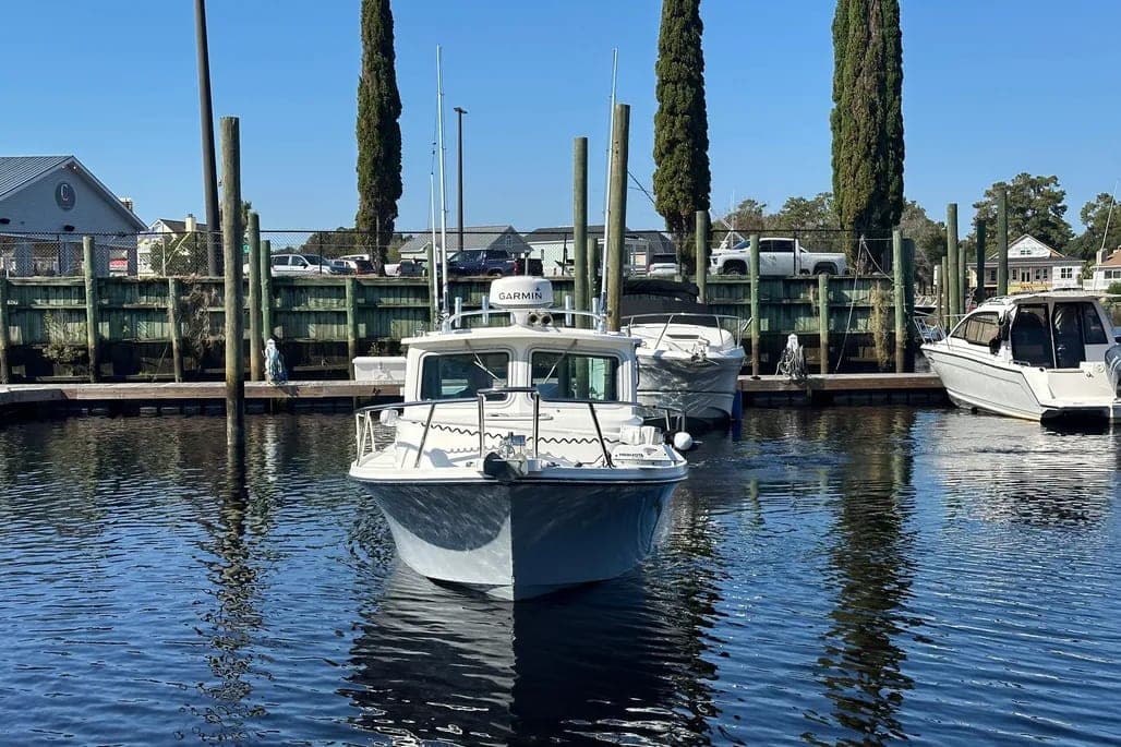 2018 Parker 2320 Sport Cabin thumbnail 2