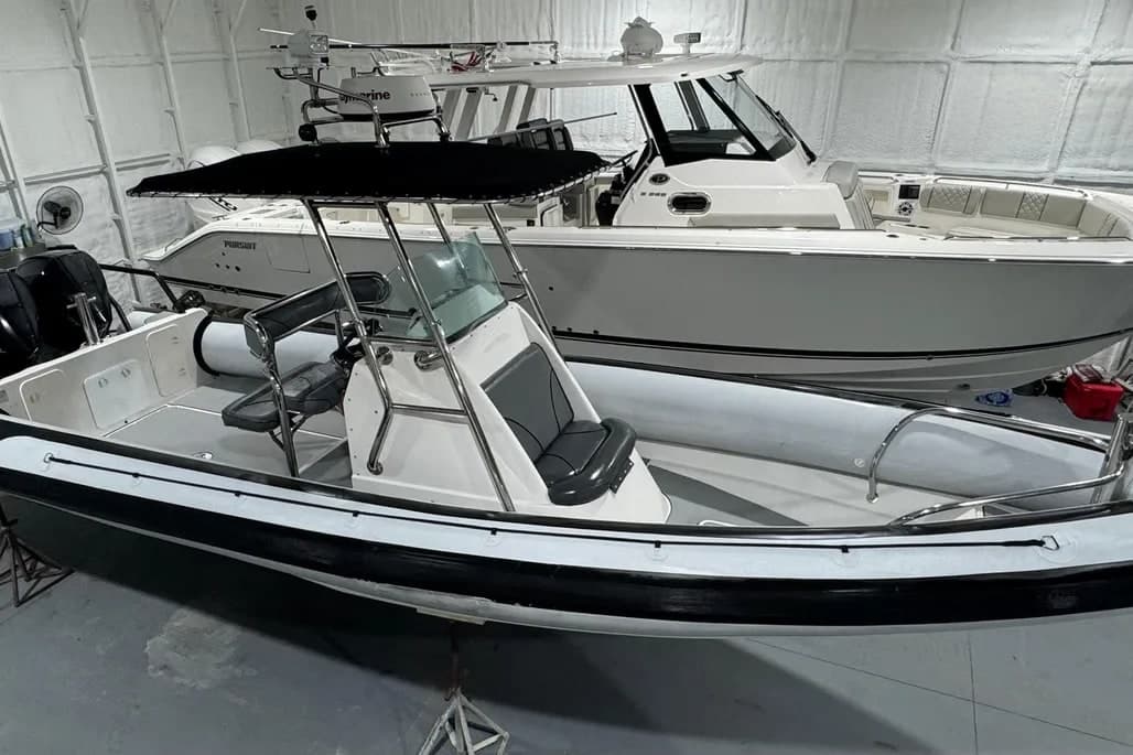 2008 Protector 28 Center Console thumbnail 2