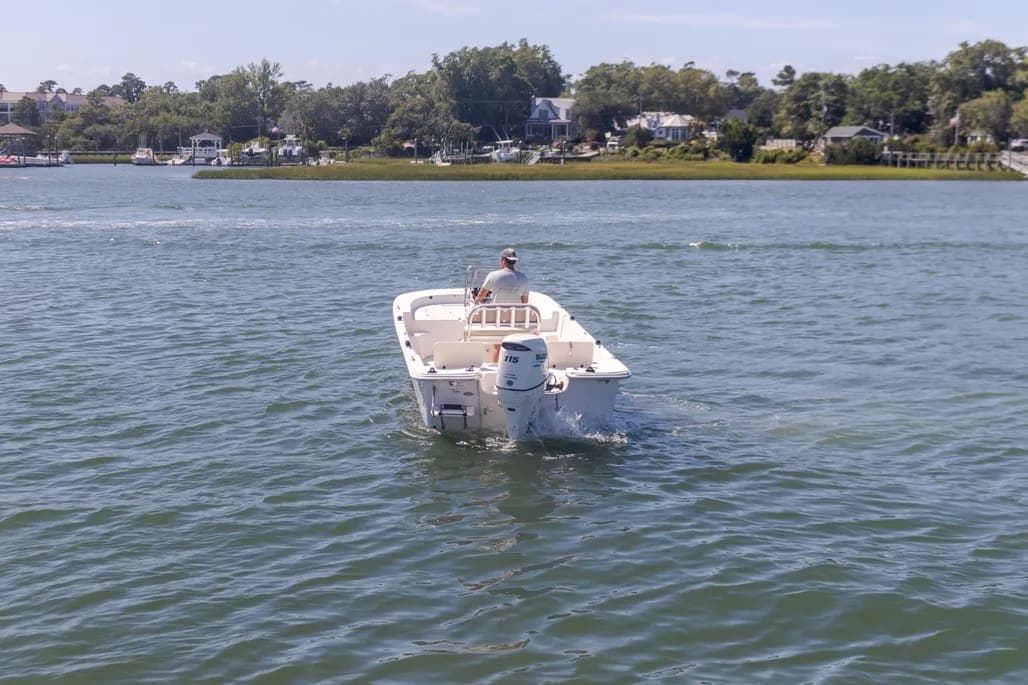 2015 Carolina Skiff 218 DLV thumbnail 1