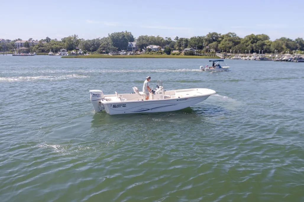 2015 Carolina Skiff 218 DLV thumbnail 2