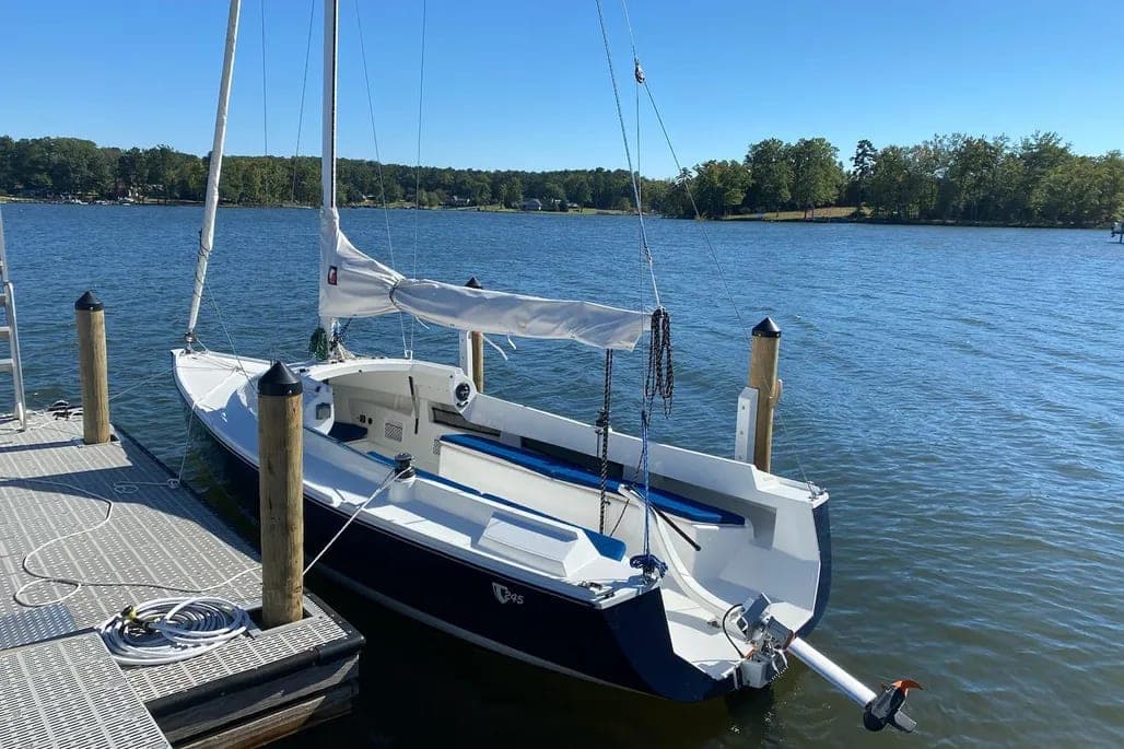 2022 2022 Tartan 245 thumbnail 1