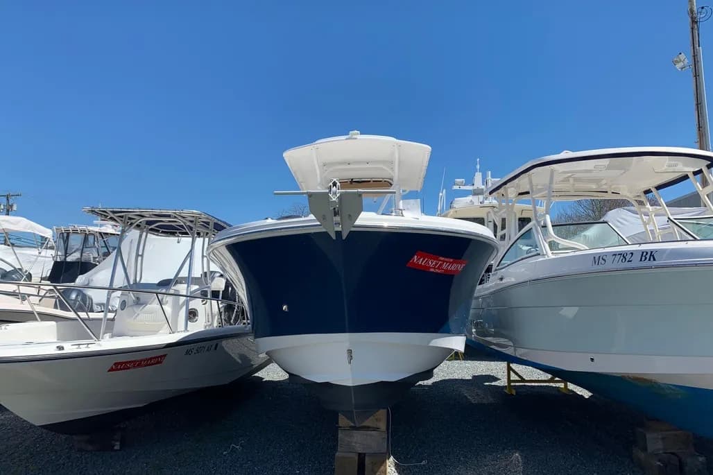 2017 Edgewater 245 CC thumbnail 1