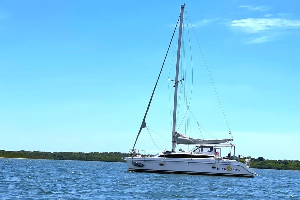 2016 Gemini Legacy 35 thumbnail 2