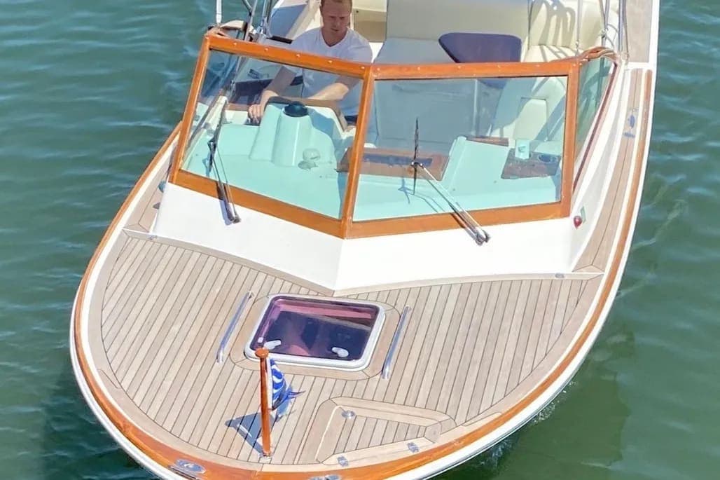 2007 Hunt Yachts Harrier 25