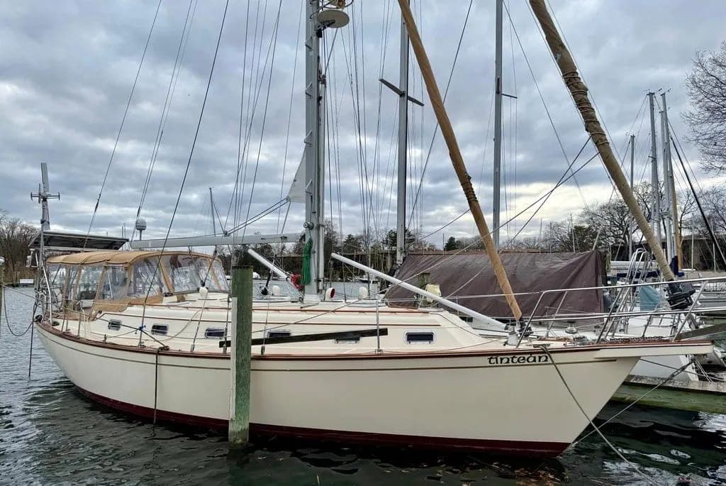 2000 Island Packet 40