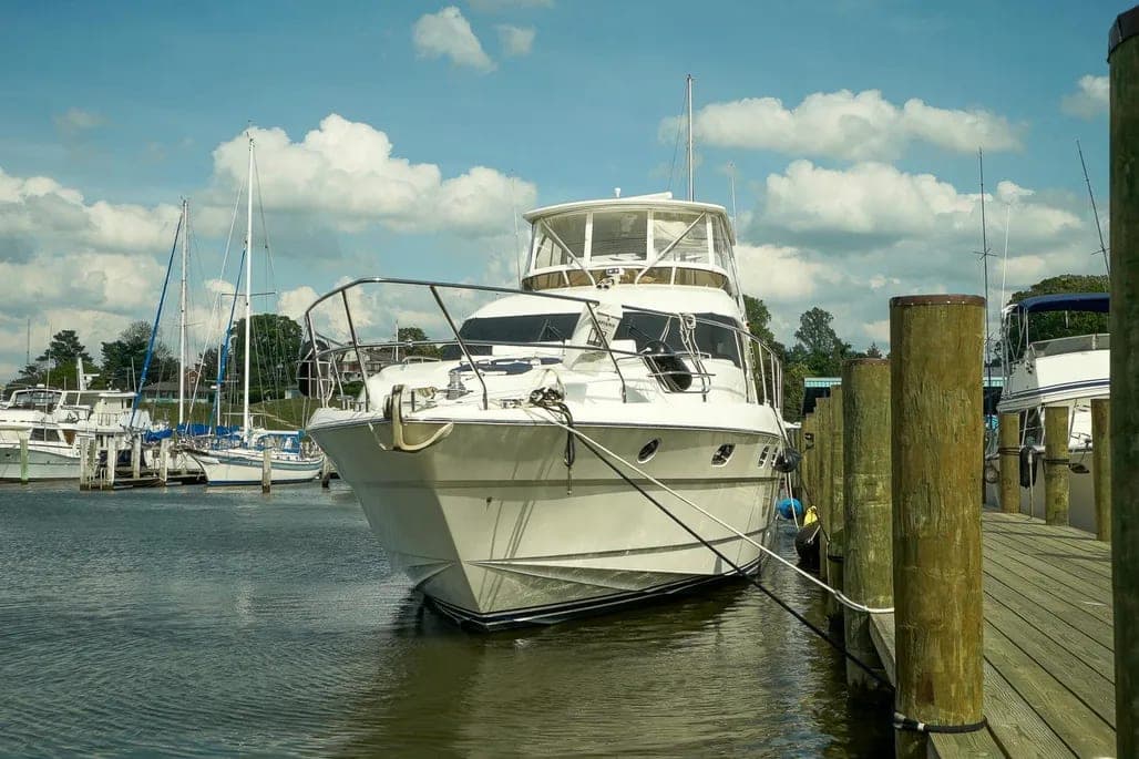 2002 Viking Princess 68 Sport Cruiser thumbnail 2
