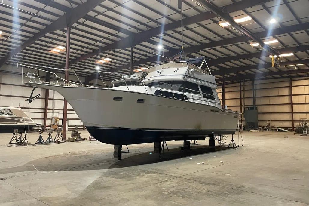 1989 Marinette 41 Marquis Convertible thumbnail 1