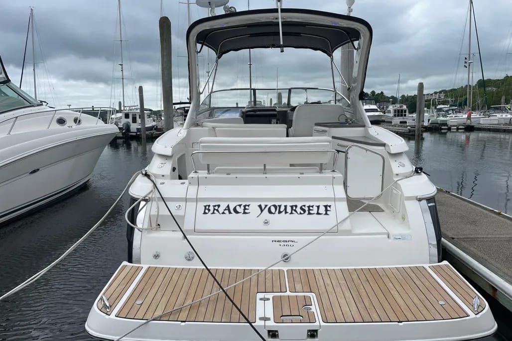 2007 Regal 3360 Window Express thumbnail 1