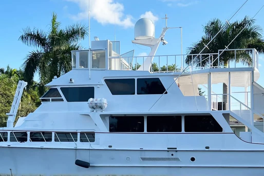 1983 Knight & Carver Custom Trideck thumbnail 1