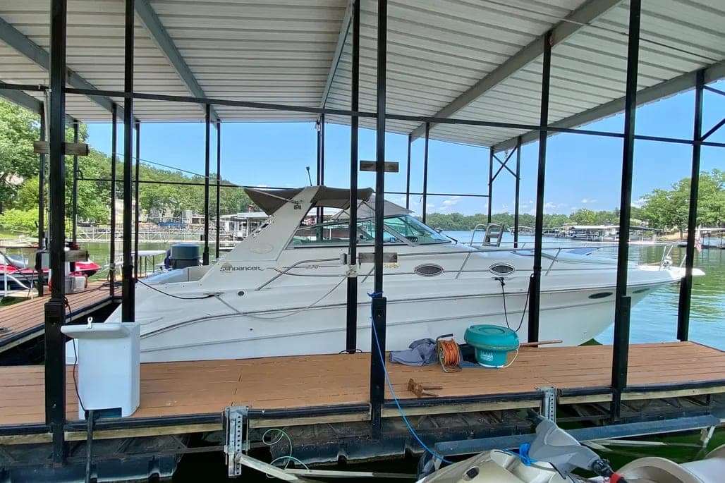 1997 Sea Ray 330 Sundancer