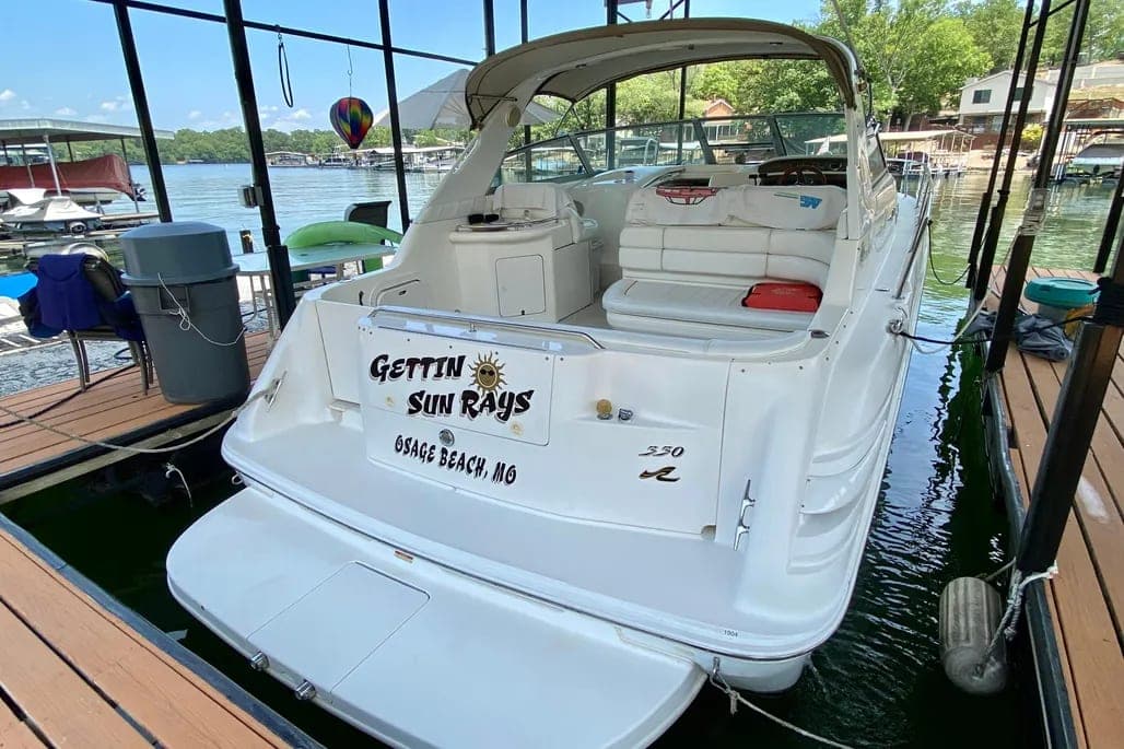 1997 Sea Ray 330 Sundancer thumbnail 1