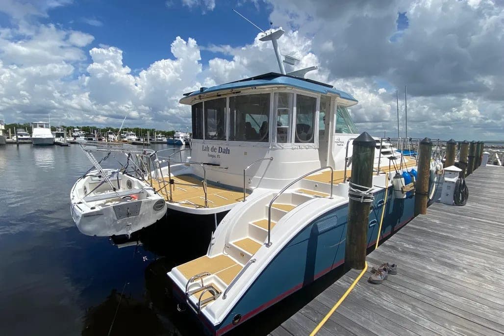 2007 Manta 44 Power Cat