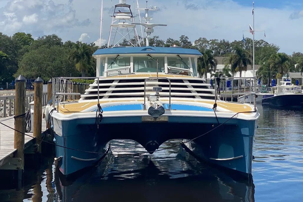 2007 Manta 44 Power Cat thumbnail 2