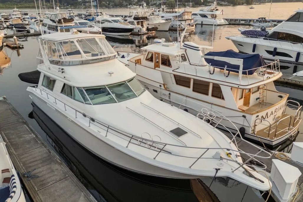 1993 Sea Ray 550 Sedan Bridge thumbnail 1