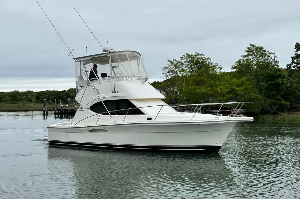 2005 Riviera 33 Flybridge