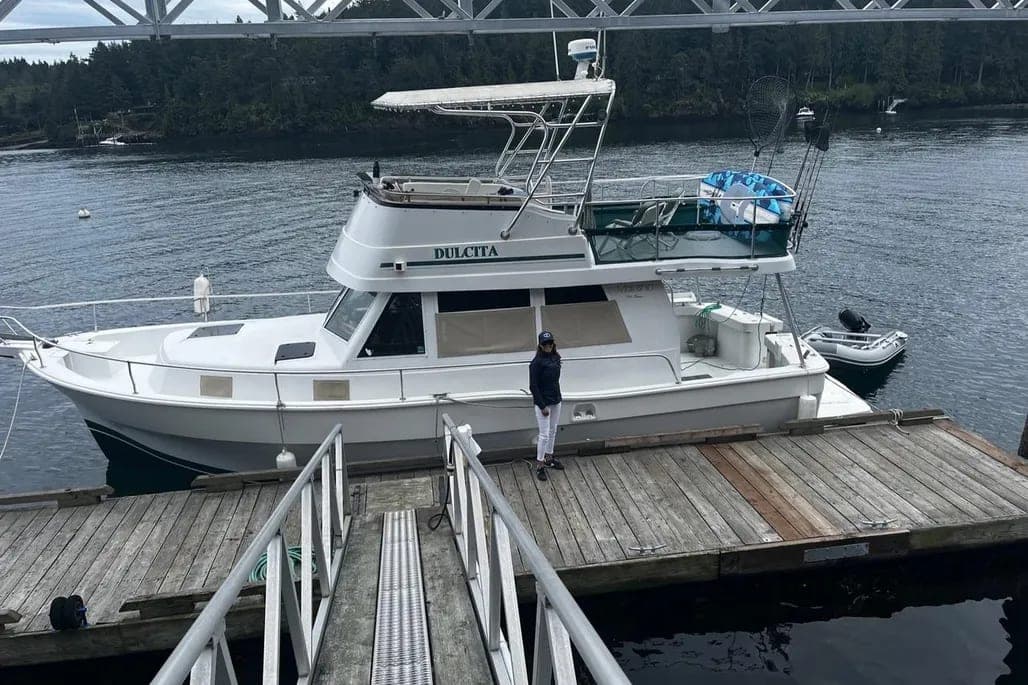 1997 Mainship 350 thumbnail 1