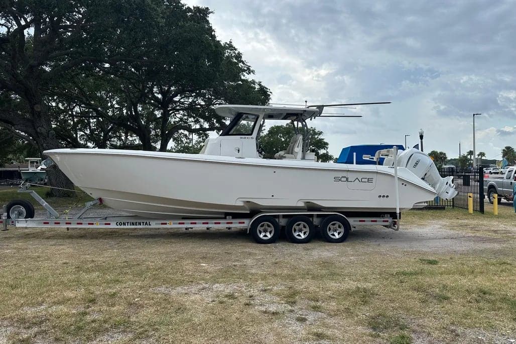 2024 Solace 32 CS thumbnail 1