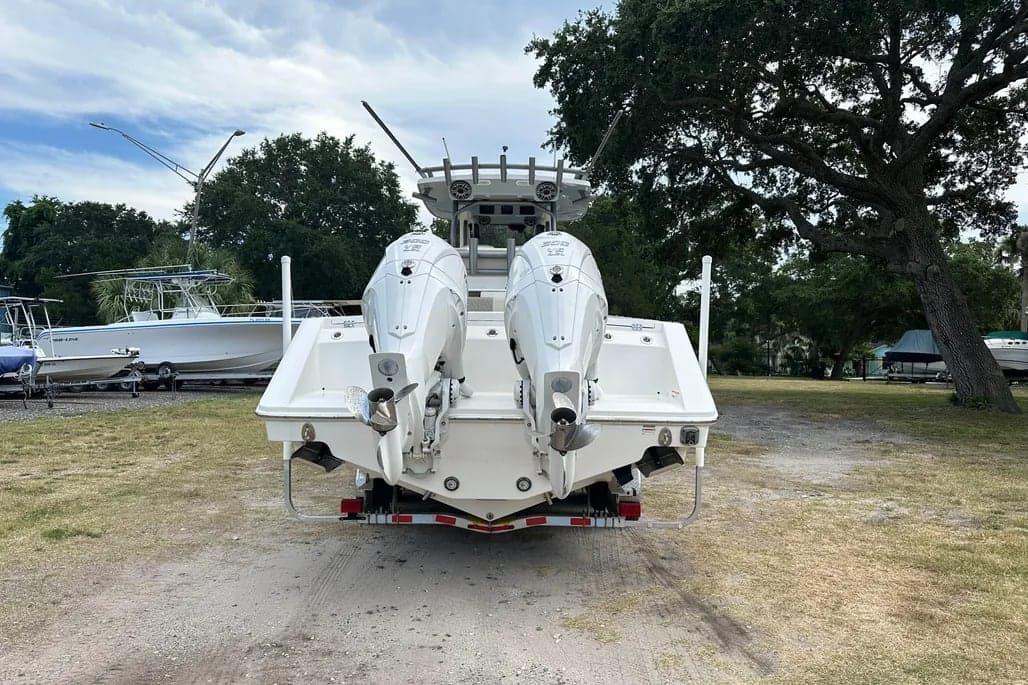 2024 Solace 32 CS thumbnail 2