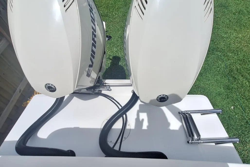 2011 Dusky 278 thumbnail 2