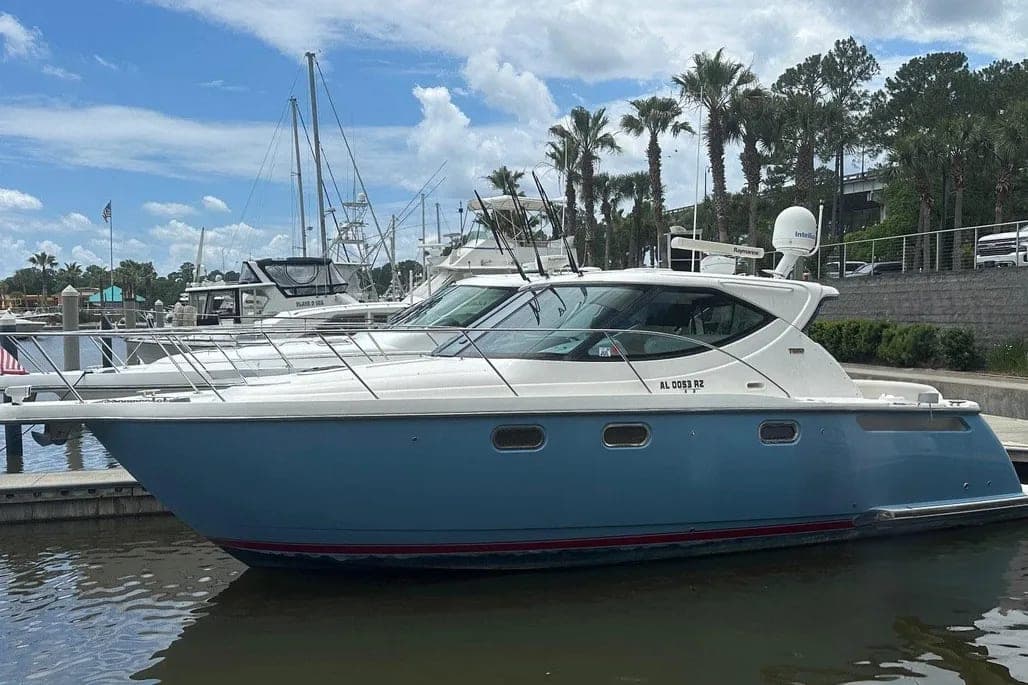 2008 Tiara Yachts 3500 Sovran