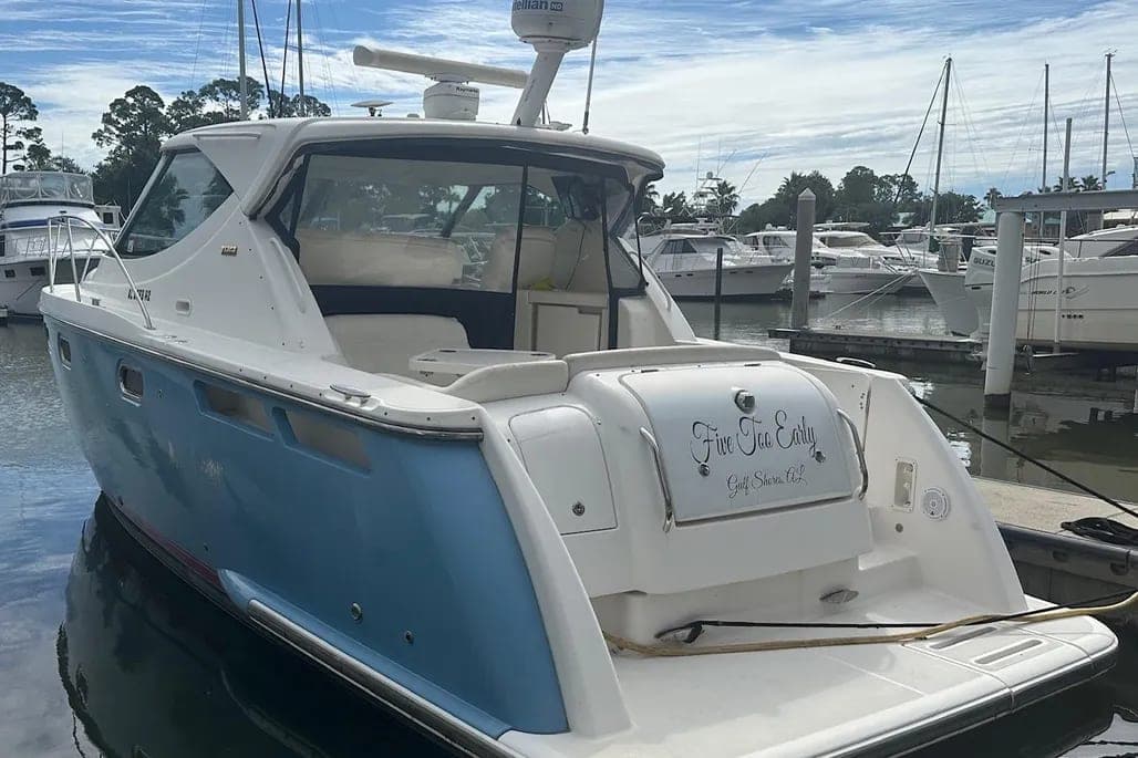 2008 Tiara Yachts 3500 Sovran thumbnail 1