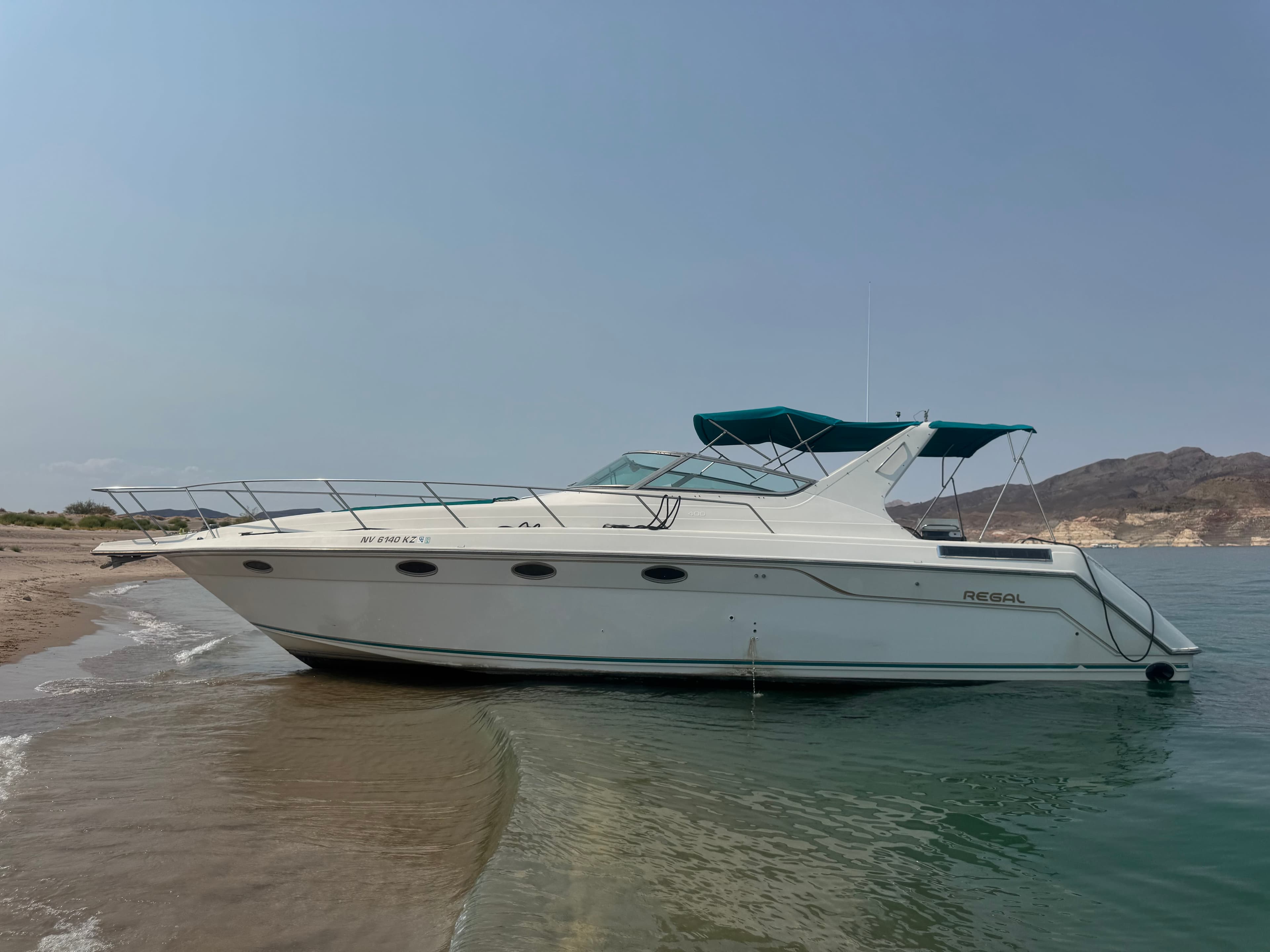 1994 Regal Commodore 402