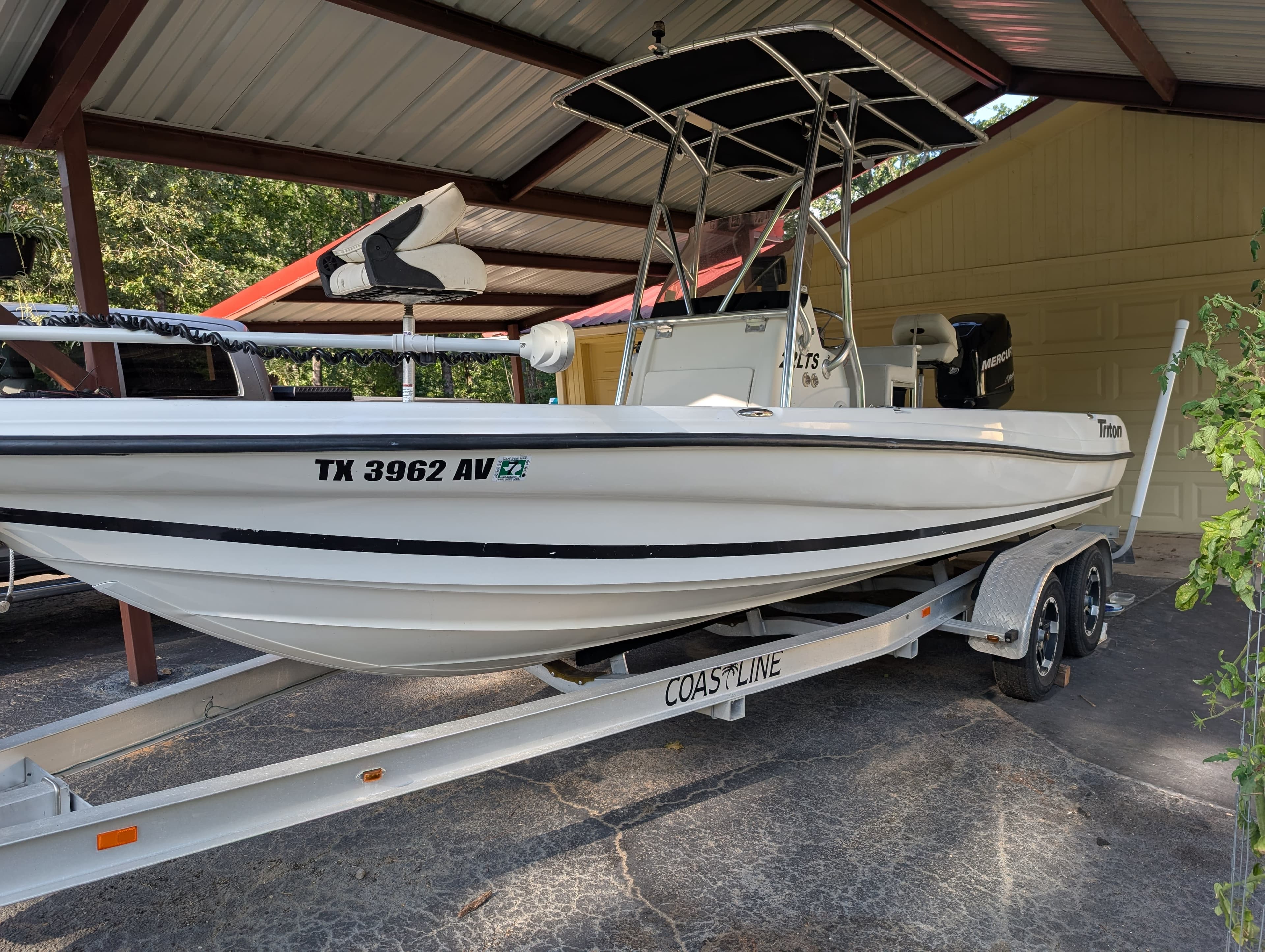 2008 Triton 22 LTS thumbnail 2