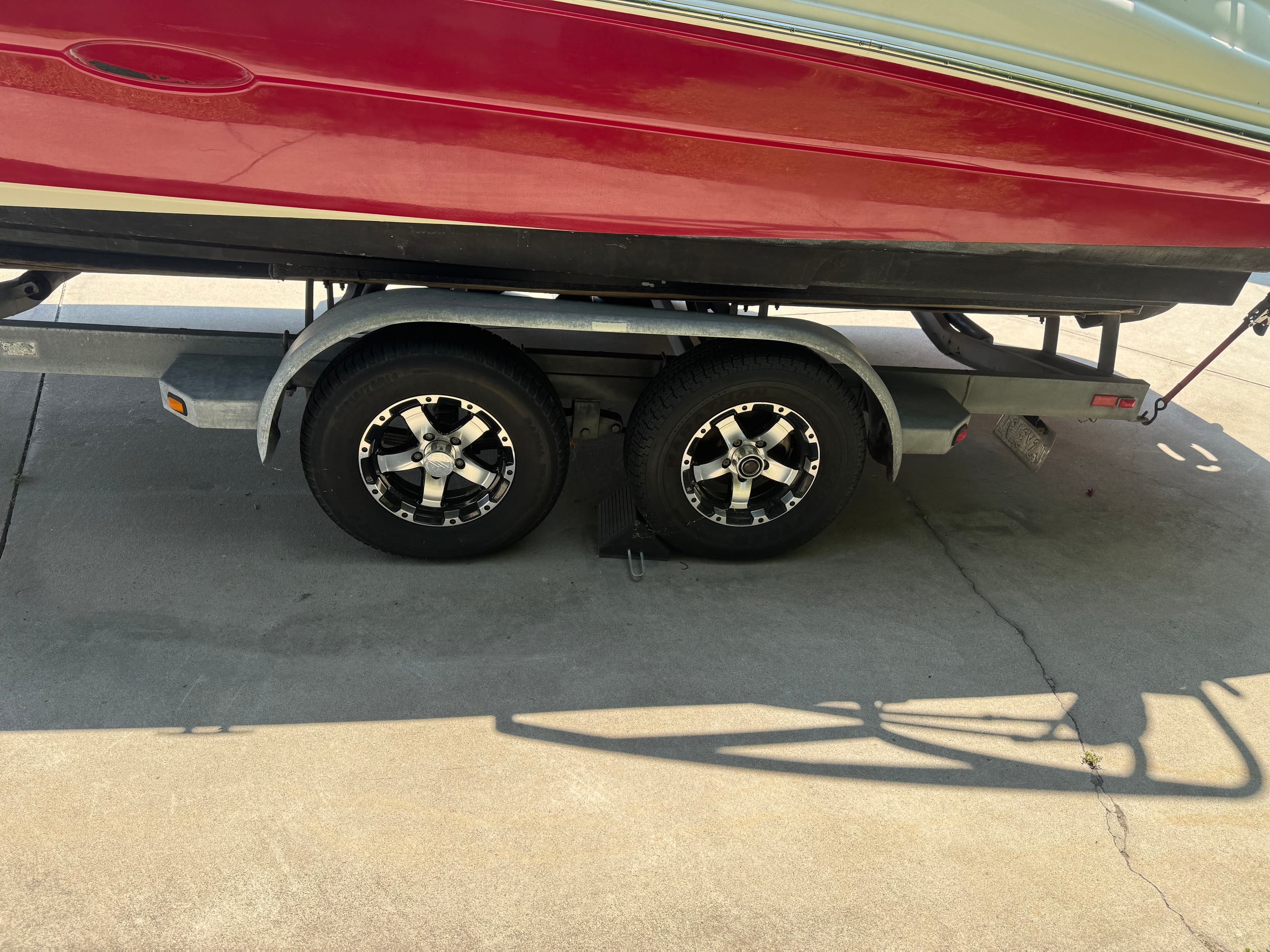 2005 Searay 220 Sundance thumbnail 2