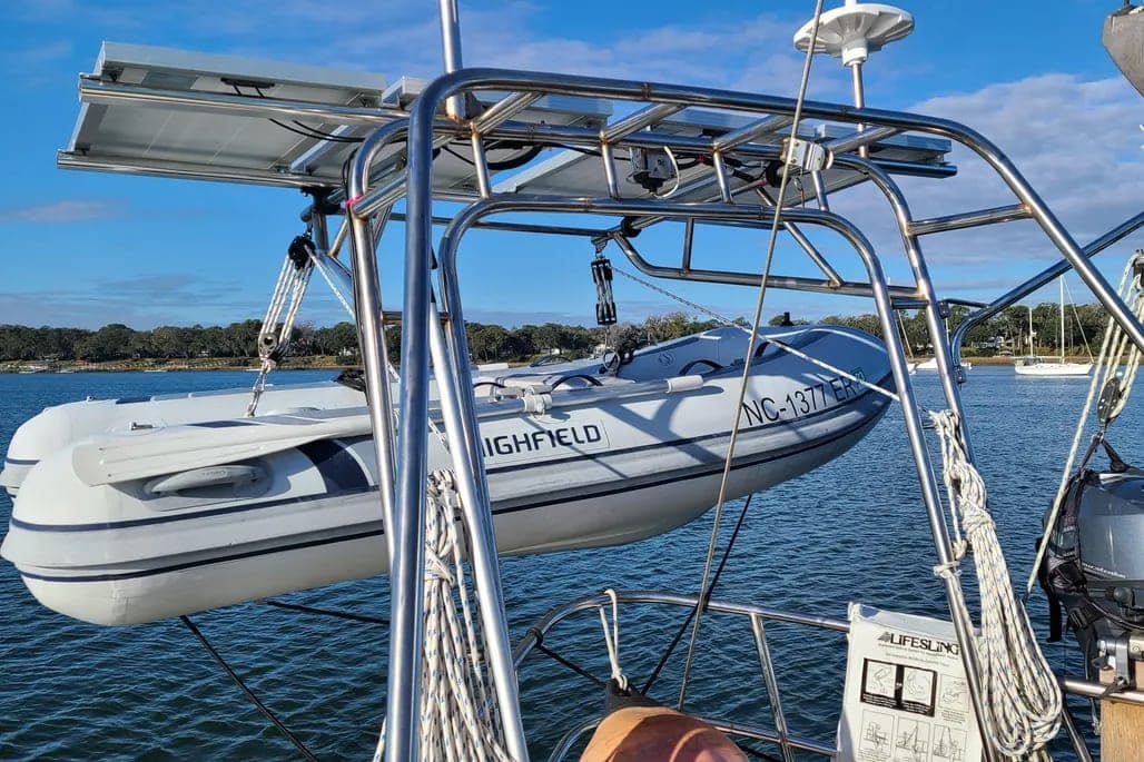 1984 Tayana Vancouver 42 CC thumbnail 1