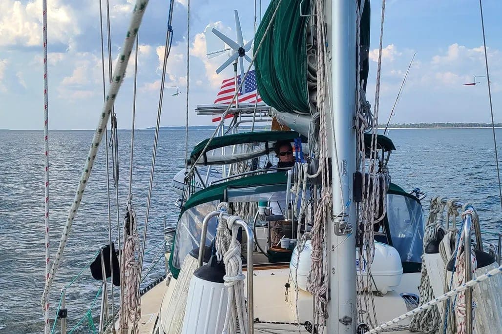 1984 Tayana Vancouver 42 CC thumbnail 2