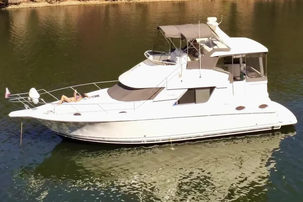 1997 Silverton 372 Motor Yacht