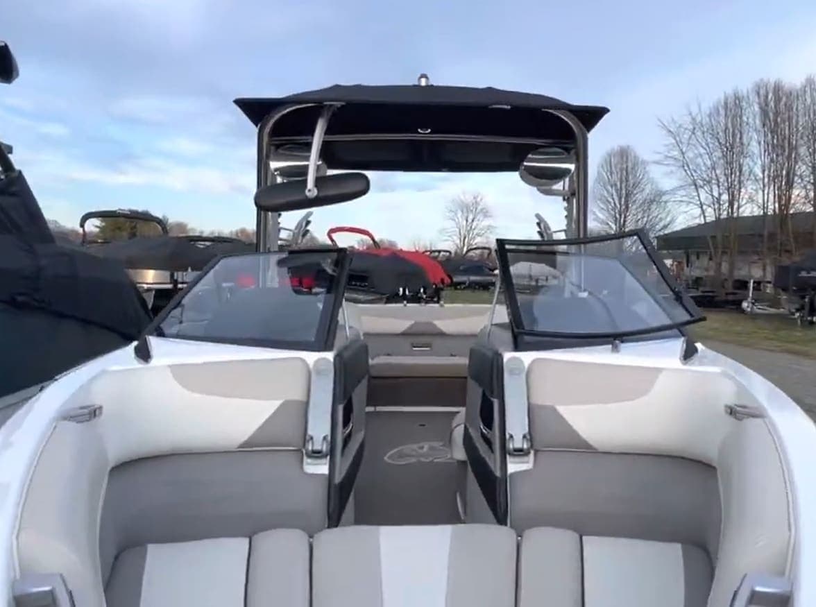 2014 Malibu Wakesetter LSV 23 thumbnail 2