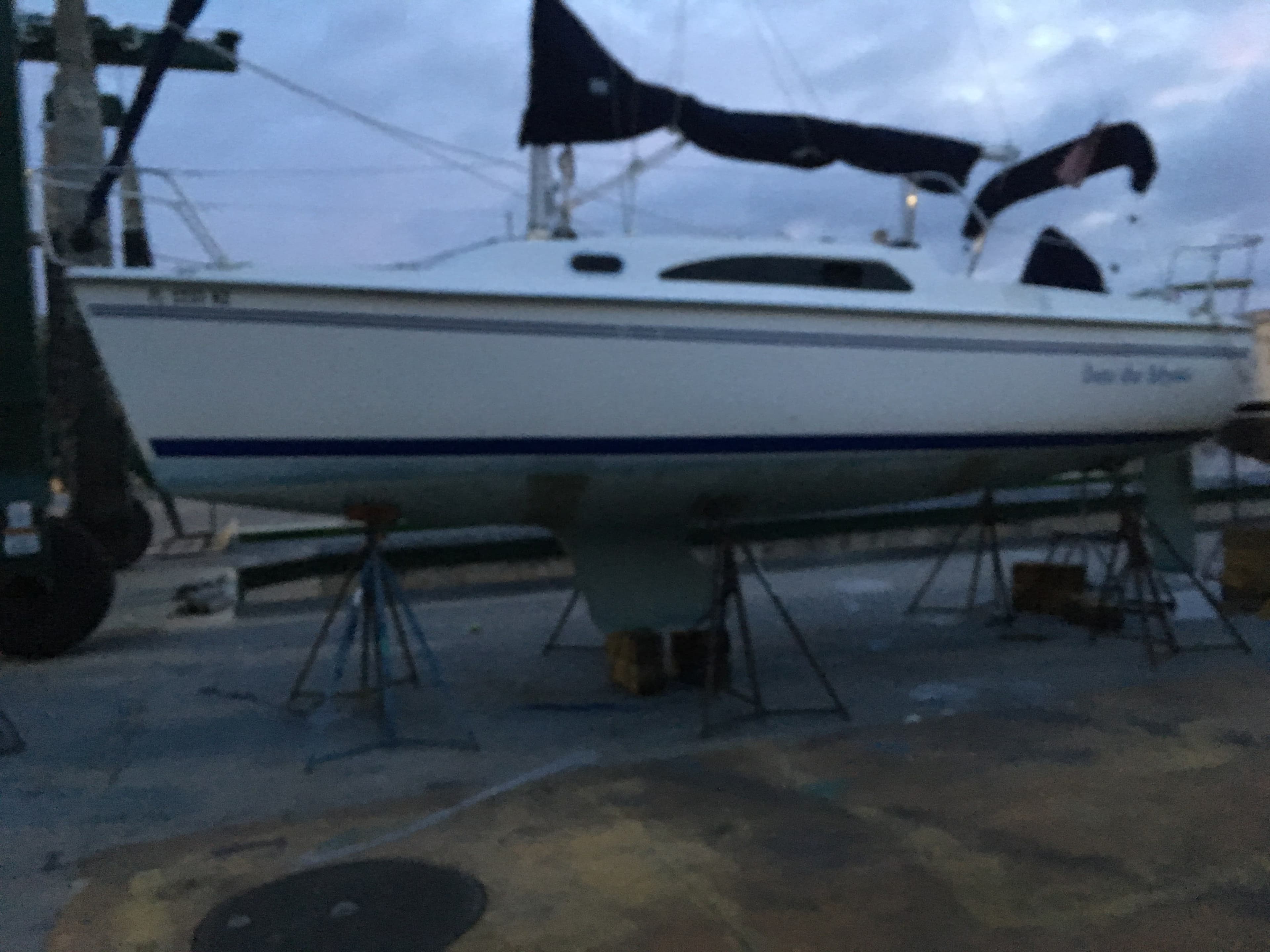 2010 Catalina 250 Wing Keel