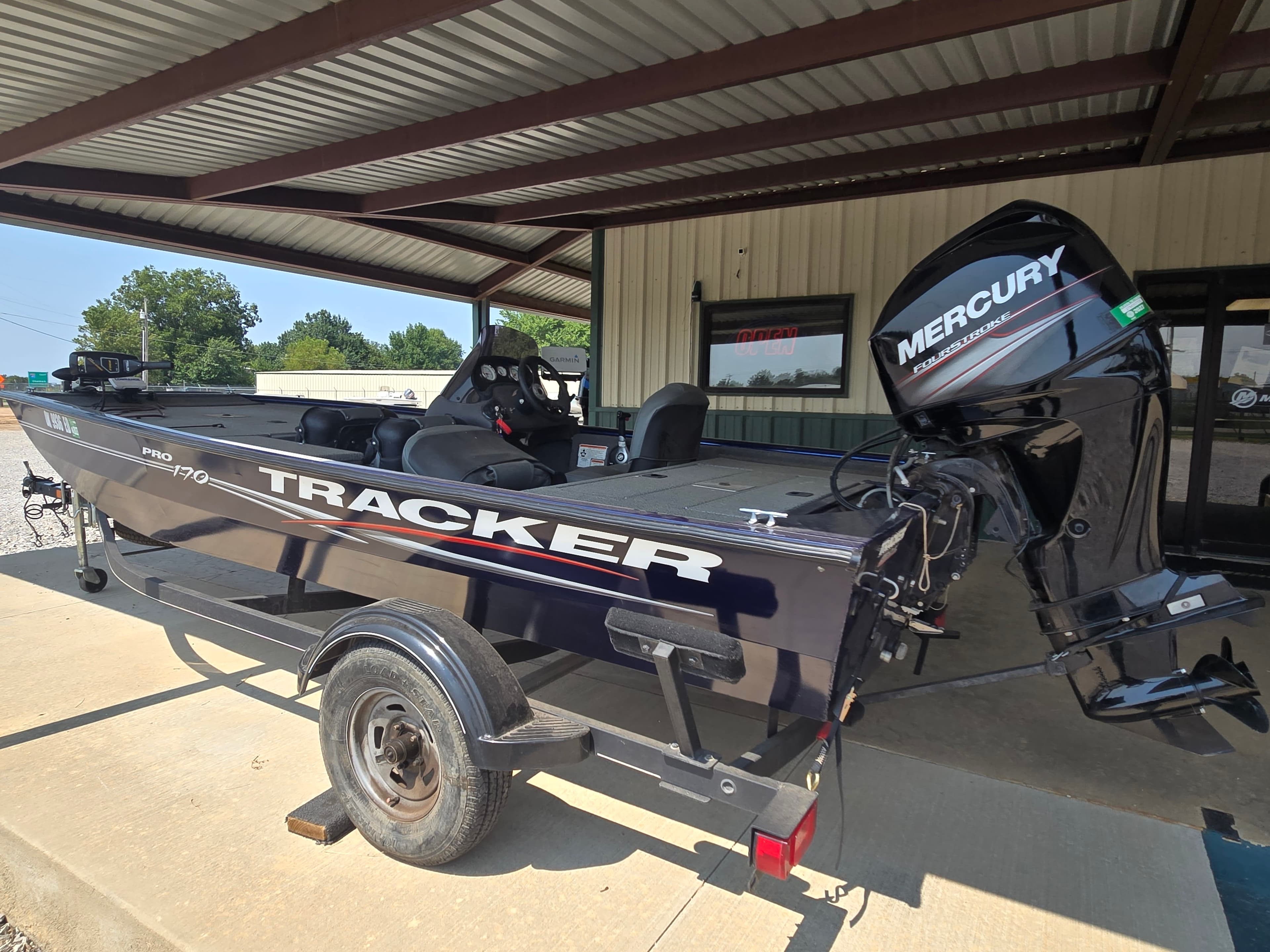 2019 Tracker Pro 170 thumbnail 2