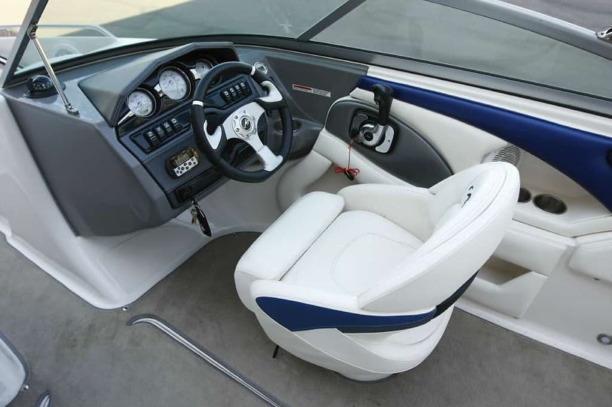 2017 Monterey 204FS thumbnail 1