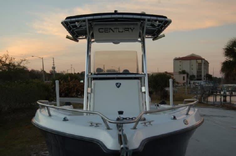 2012 Century 2200 CC thumbnail 1