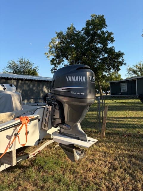 2005 Gulf Coast Middle Console thumbnail 1