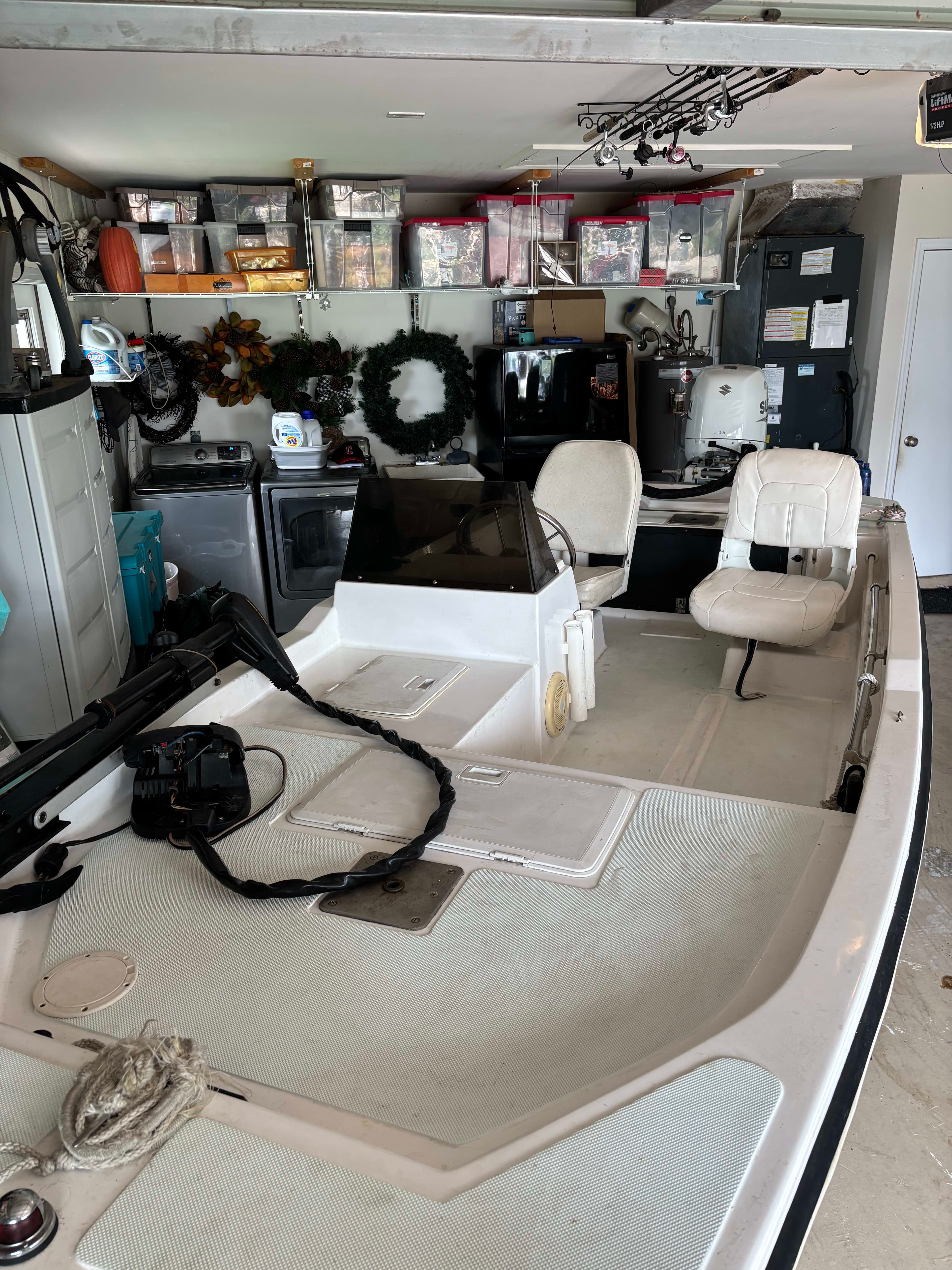 1991 Boston Whaler Sport thumbnail 2