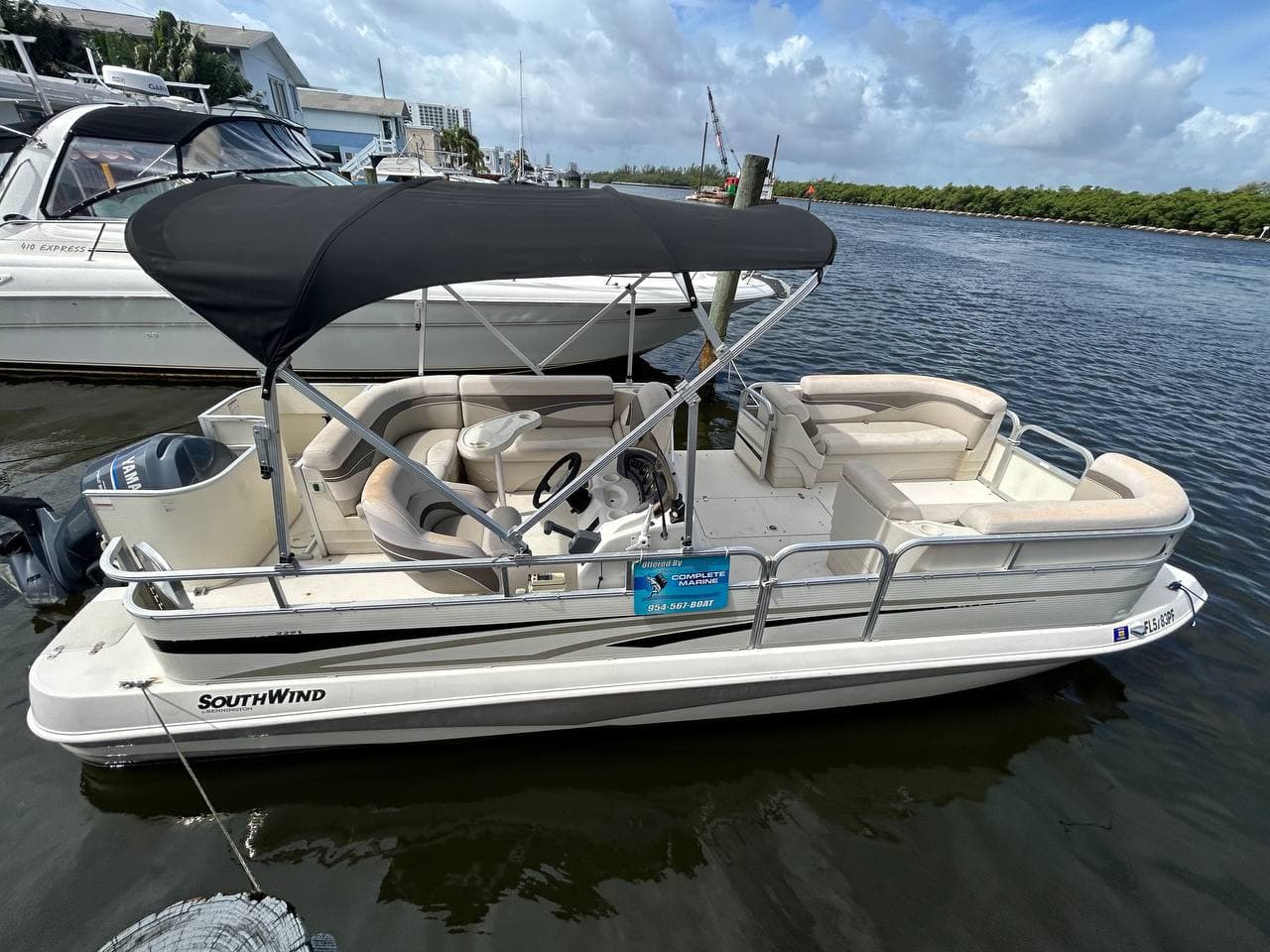 2009 Bennington Southwind thumbnail 2