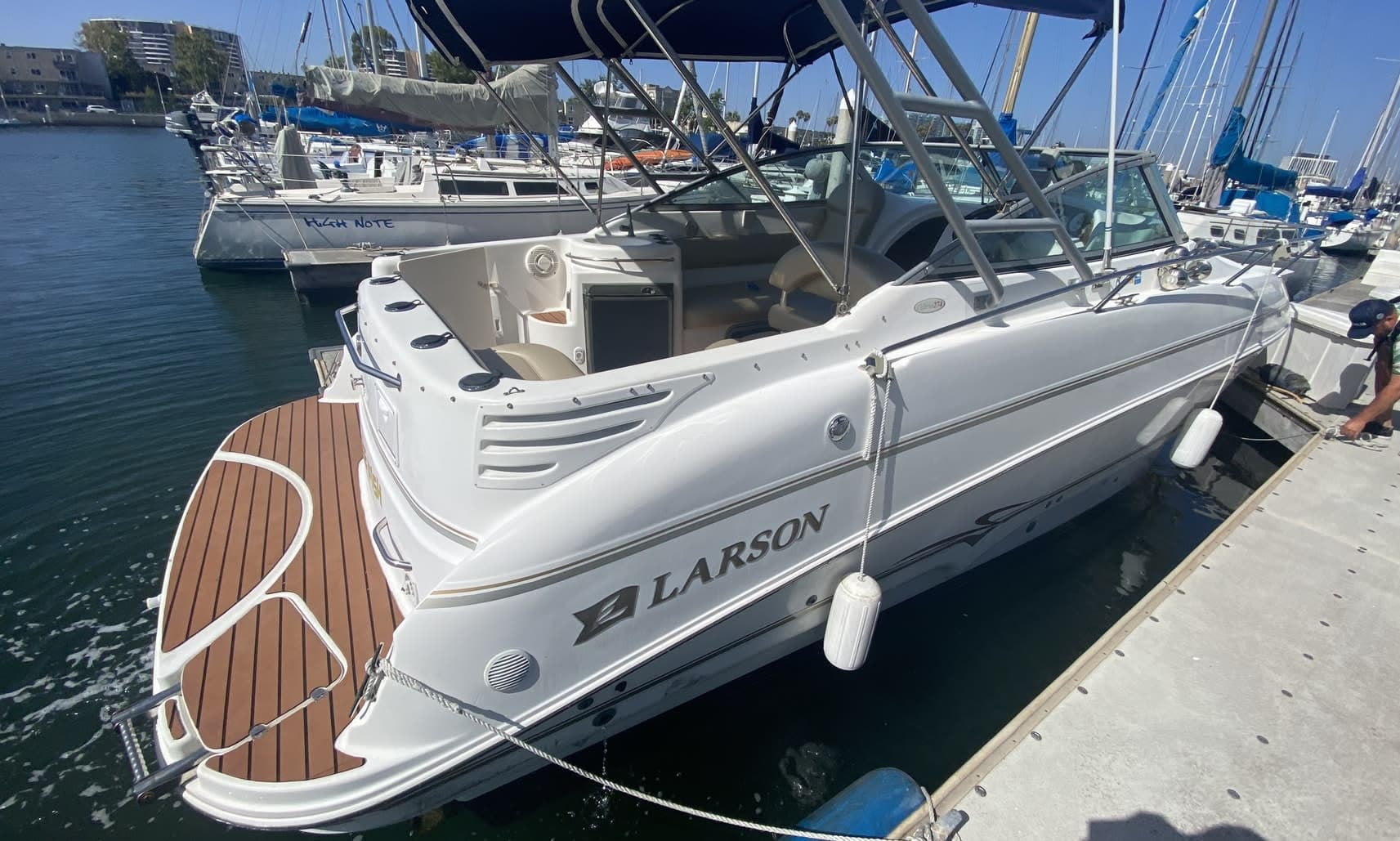 2003 Larson Cabrio 274