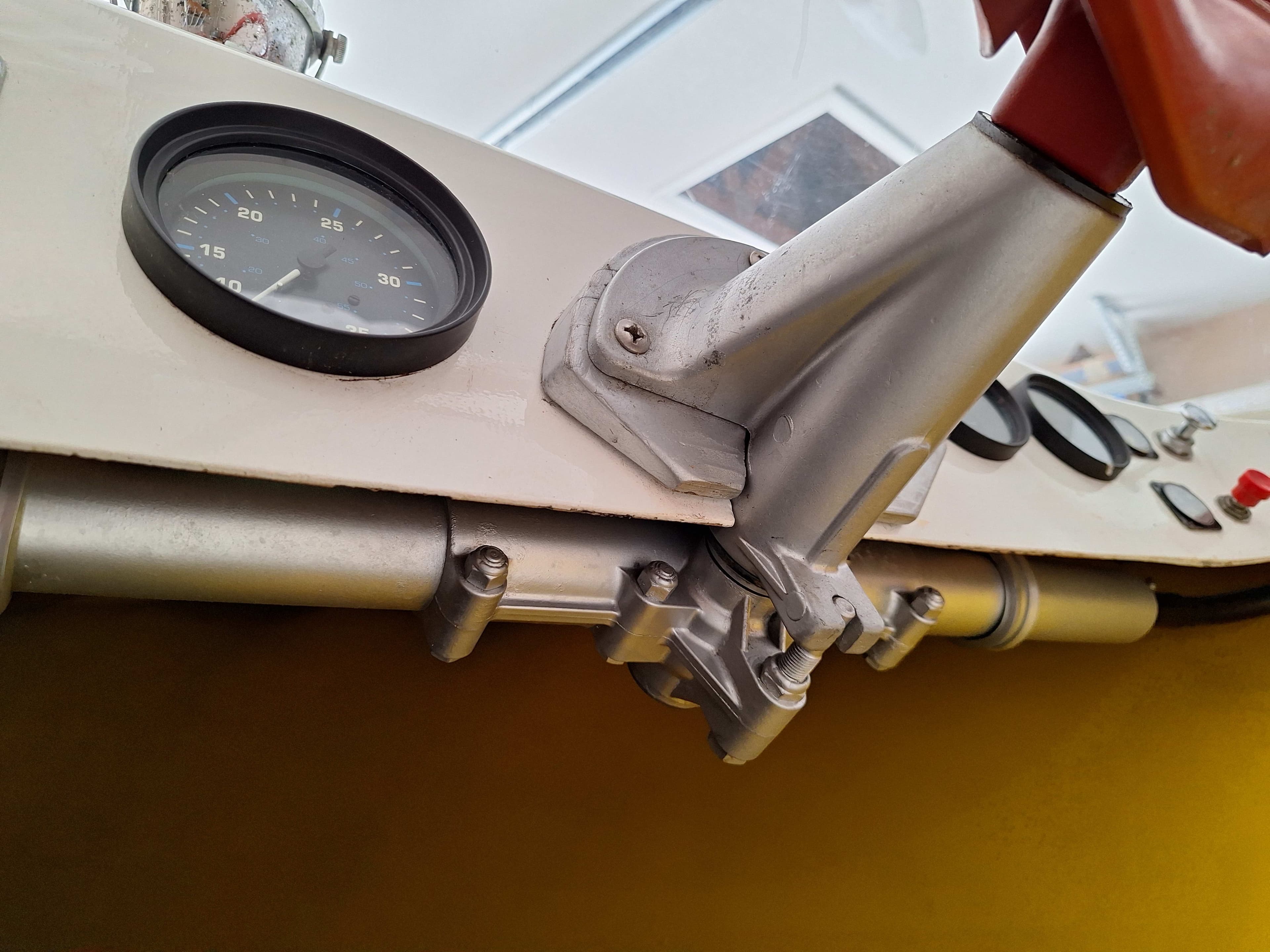 1956 Challenger 15ft Cruiser thumbnail 2