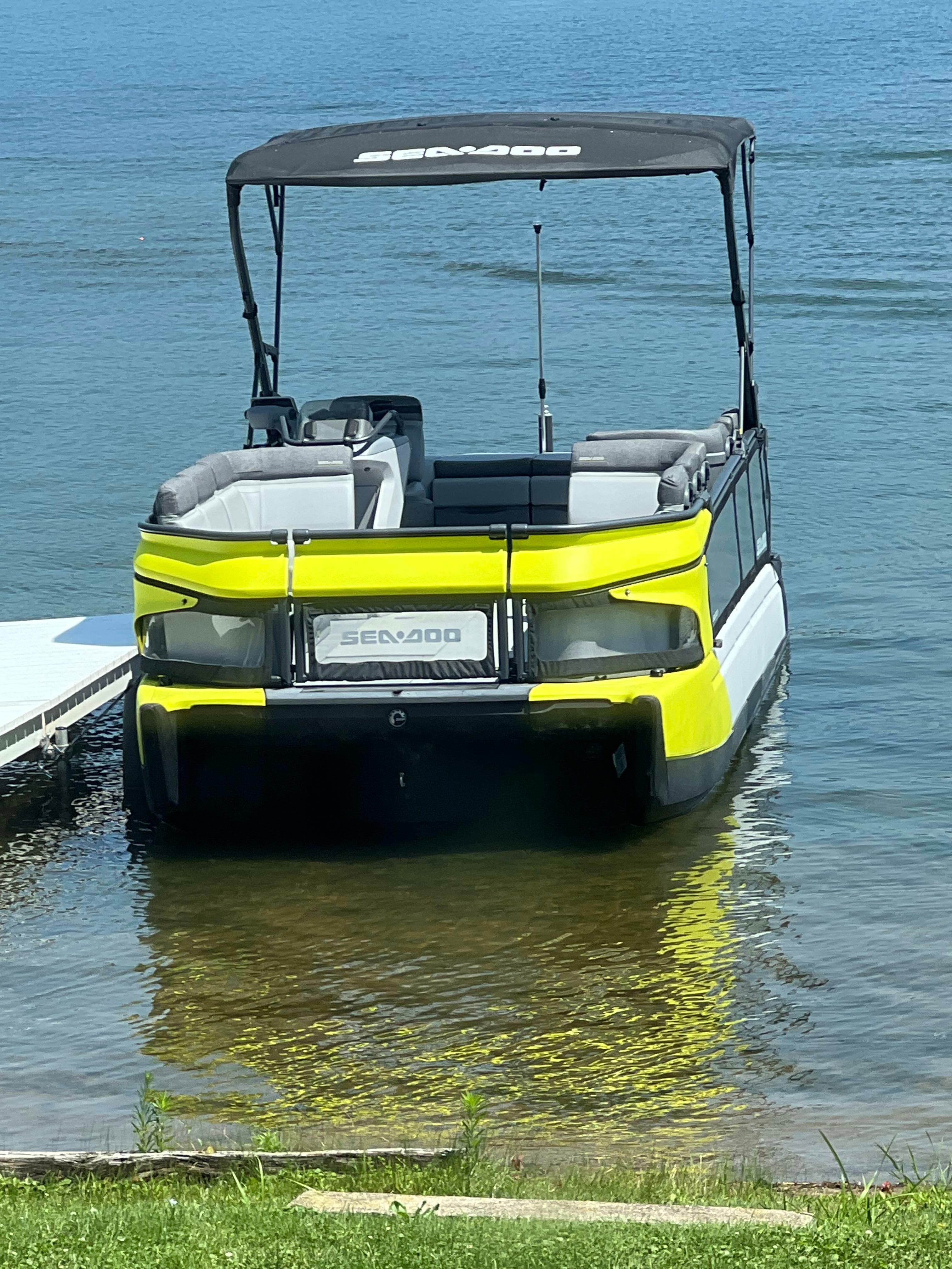 2022 Seadoo Switch 21