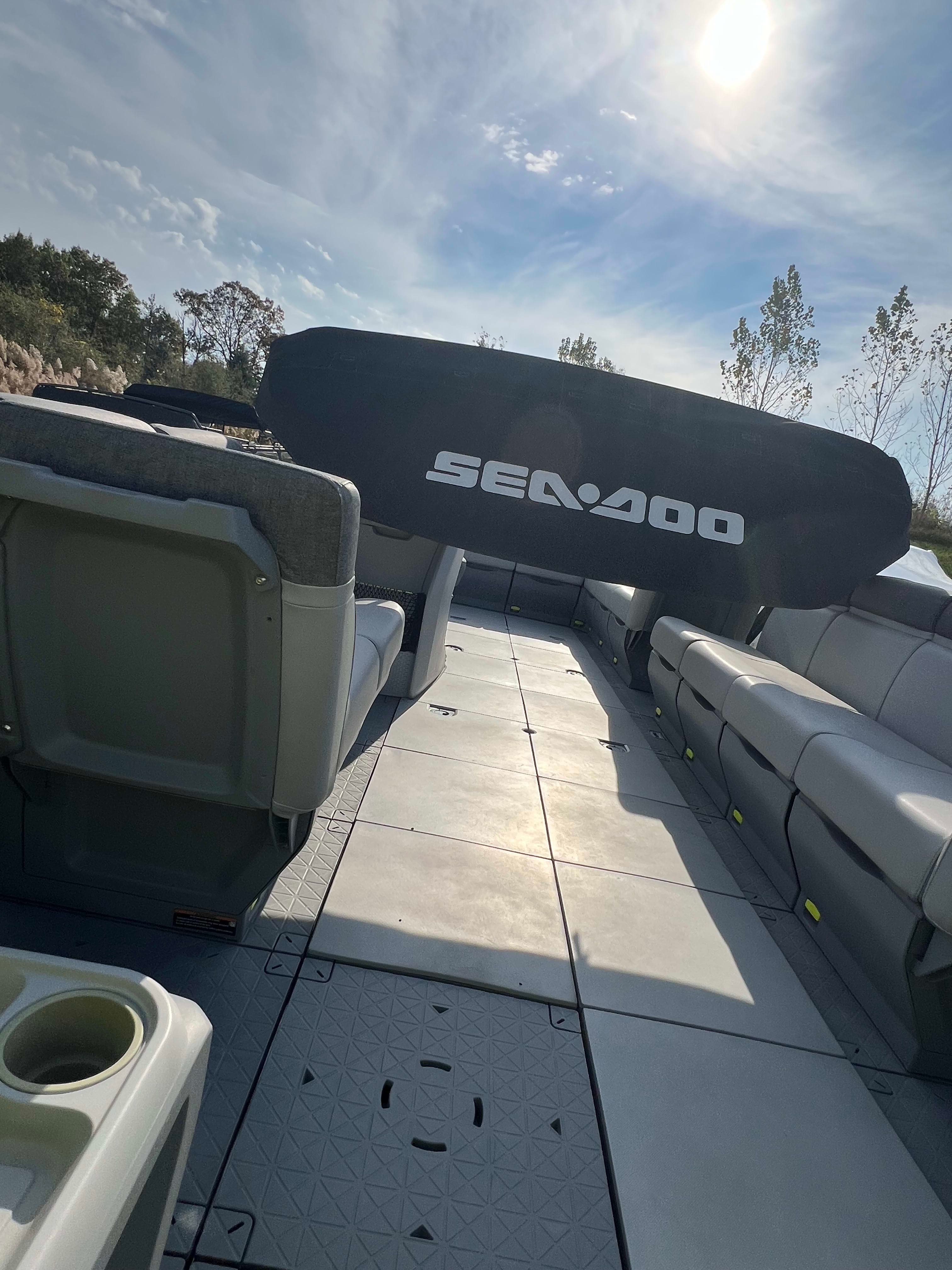 2022 Seadoo Switch 21 thumbnail 1