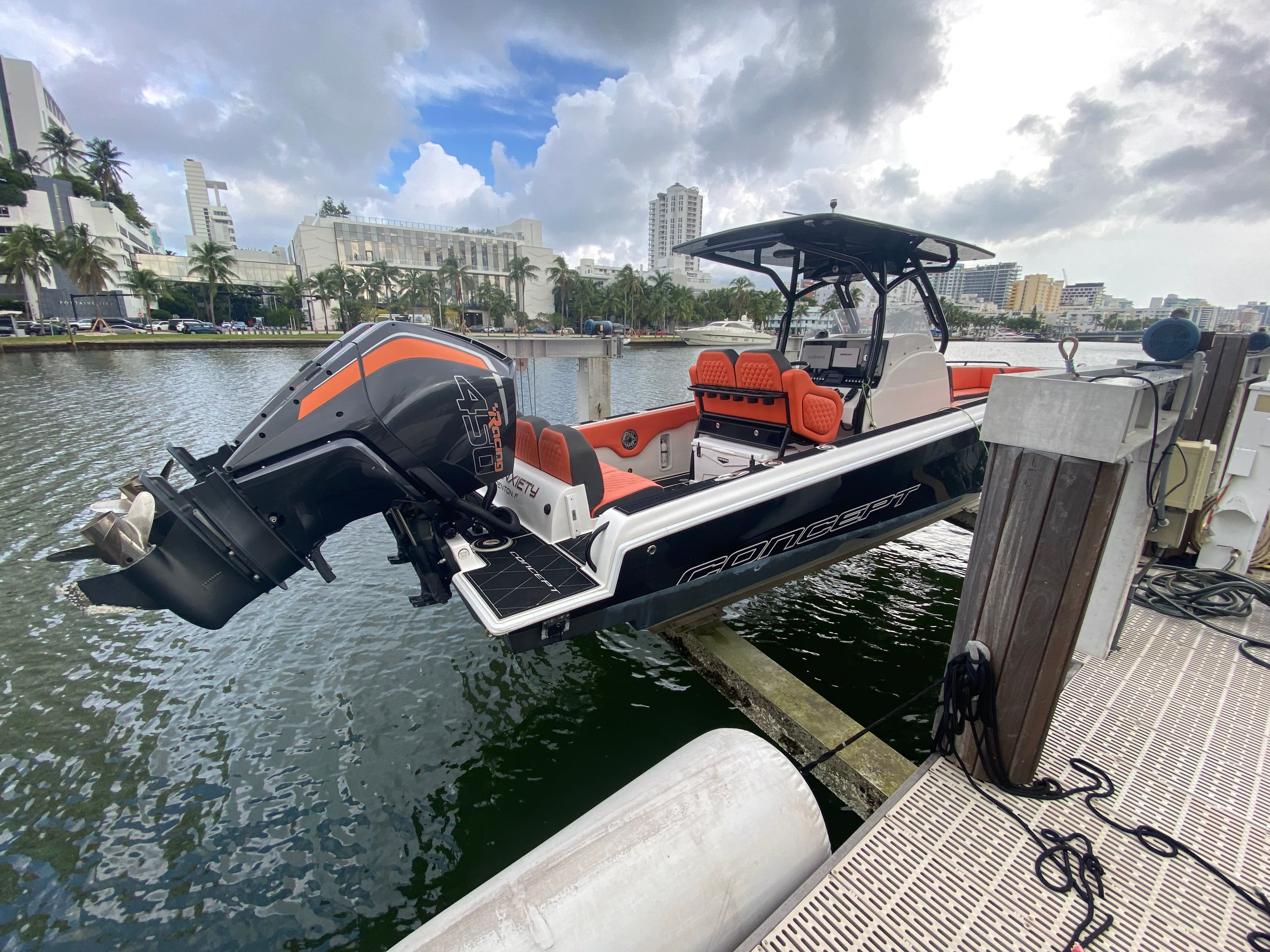 2021 Concept 32 Open Deck Series thumbnail 2