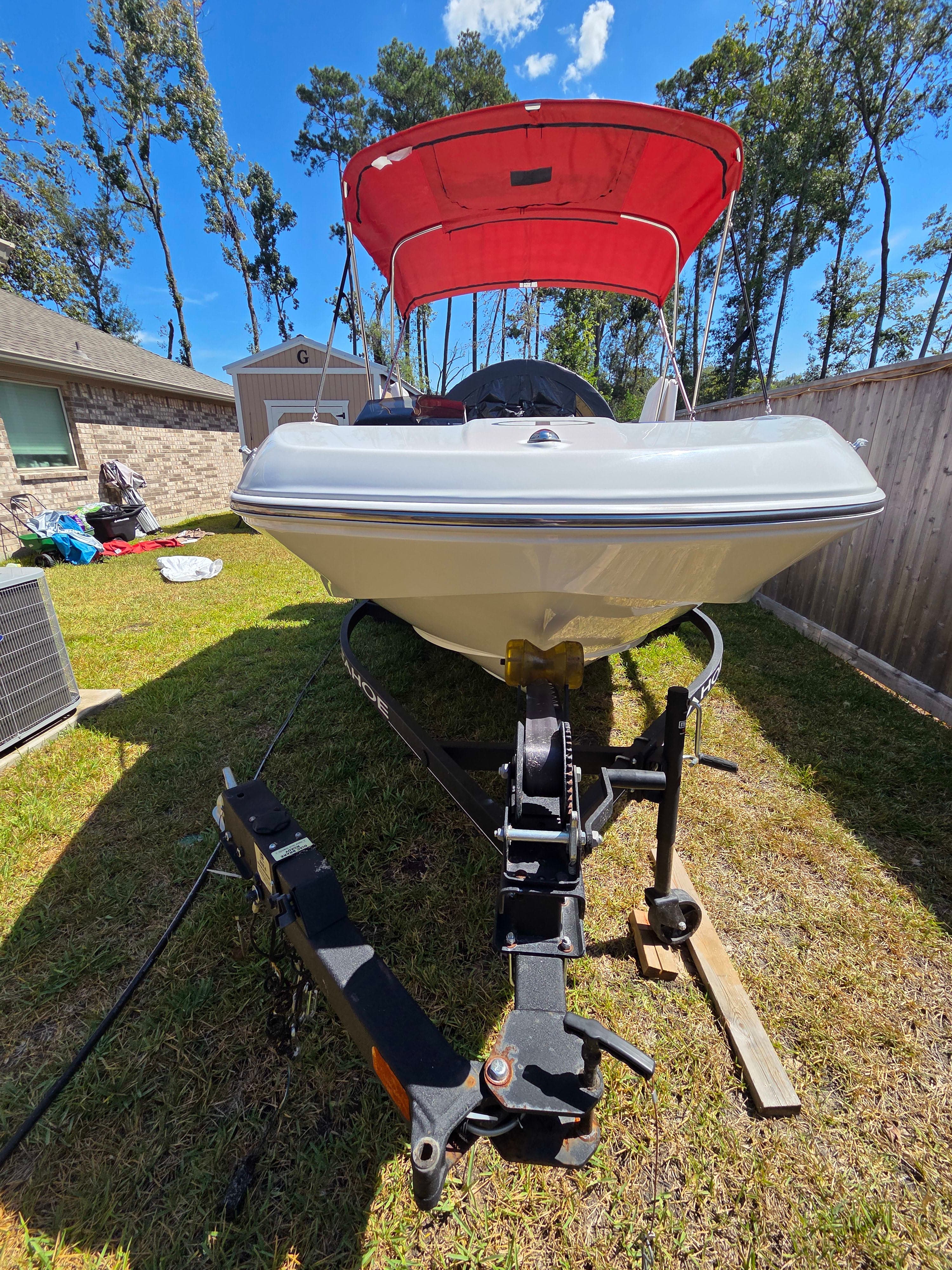 2023 Tahoe T 16 thumbnail 1