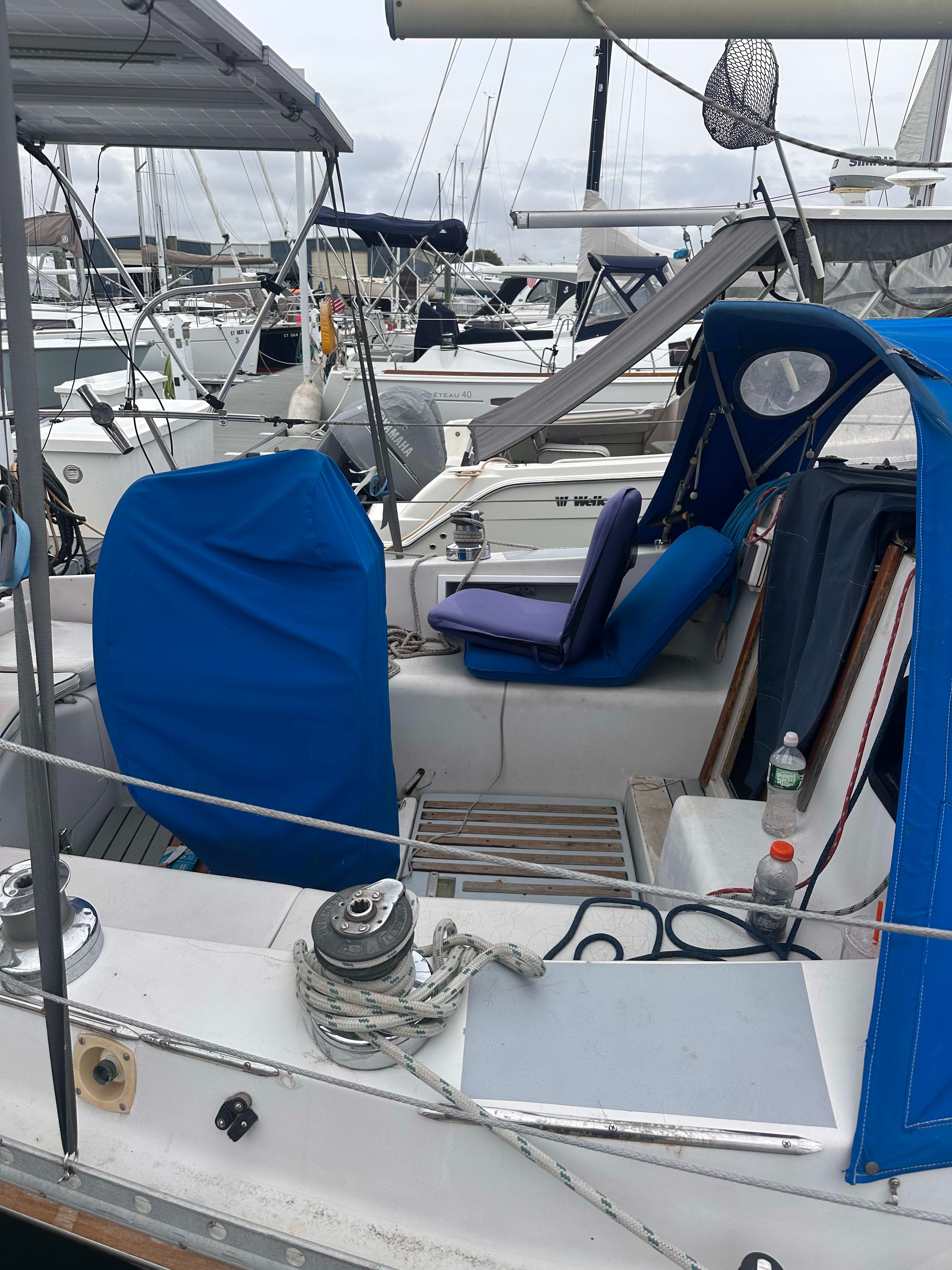 1981 Irwin 34 citation thumbnail 2